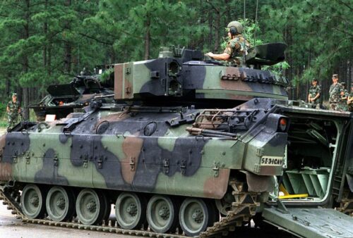 armored-car-in-a-land-05